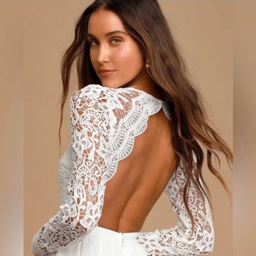 Lulus White Long Sleeve Lace Maxi Dress Size: Small  NWT